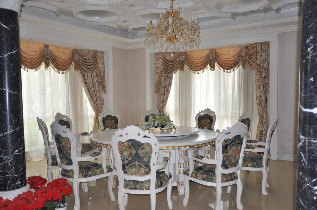 Country Garden Phoenix Hotel Jingmen Buitenkant foto