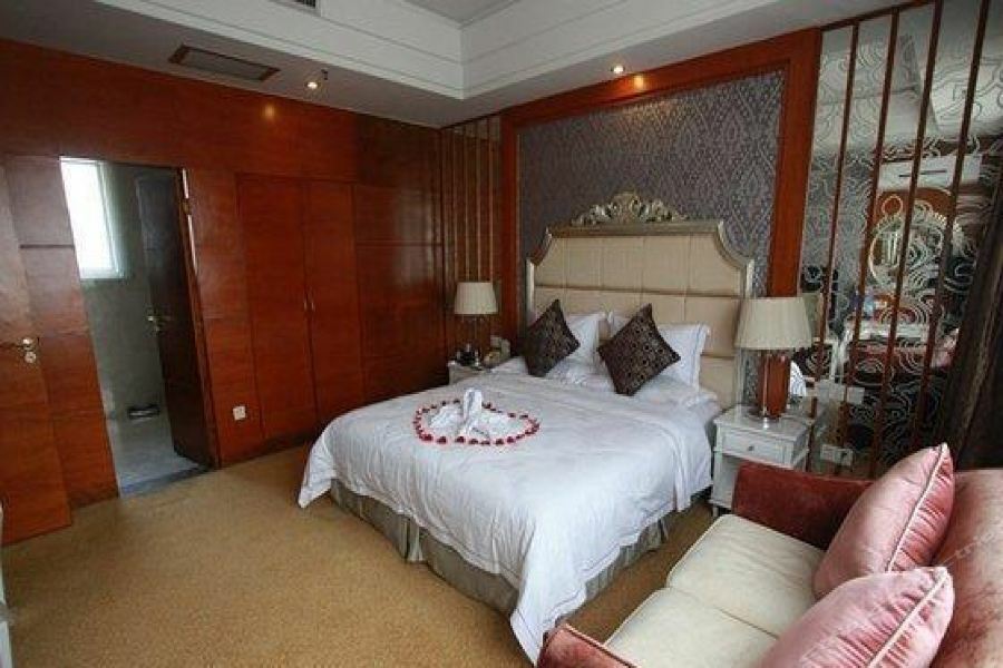 Country Garden Phoenix Hotel Jingmen Buitenkant foto