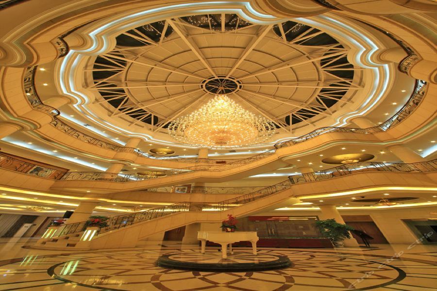 Country Garden Phoenix Hotel Jingmen Buitenkant foto